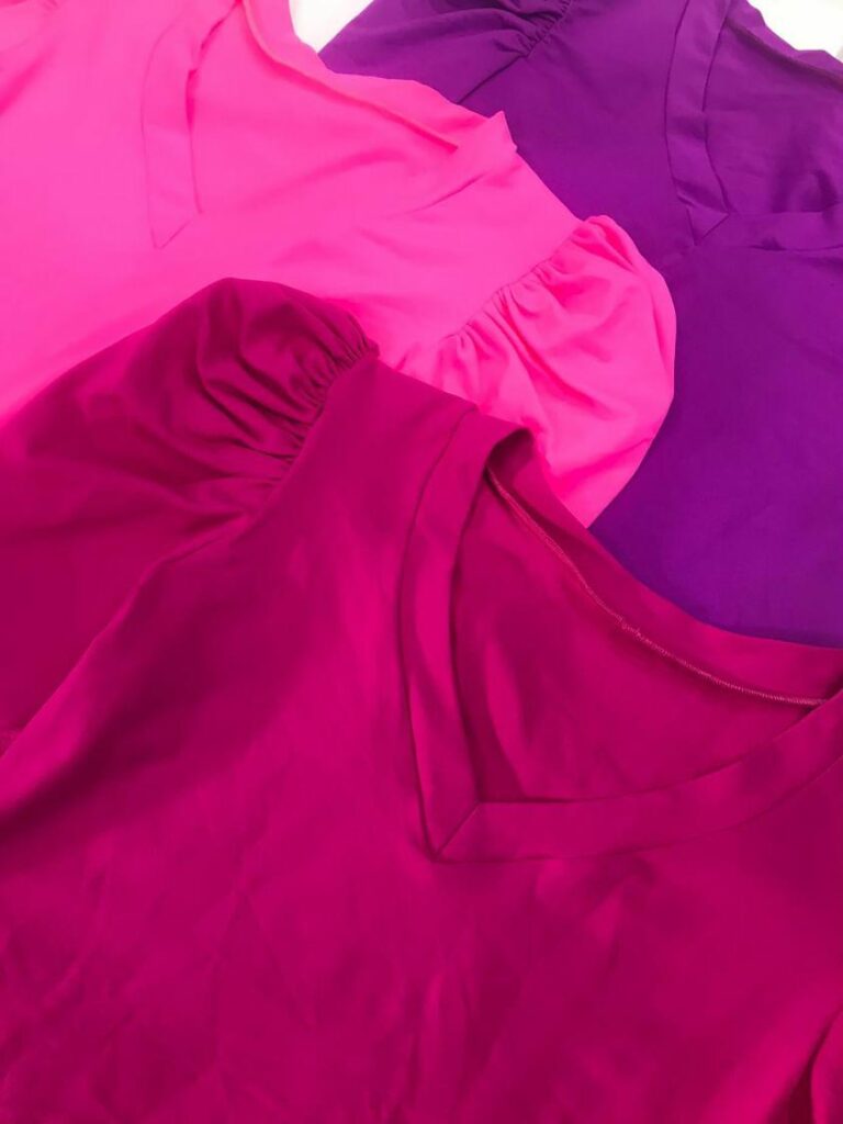blusa júlia em poliamida manga princesa decote v blusa júlia em poliamida manga princesa decote v