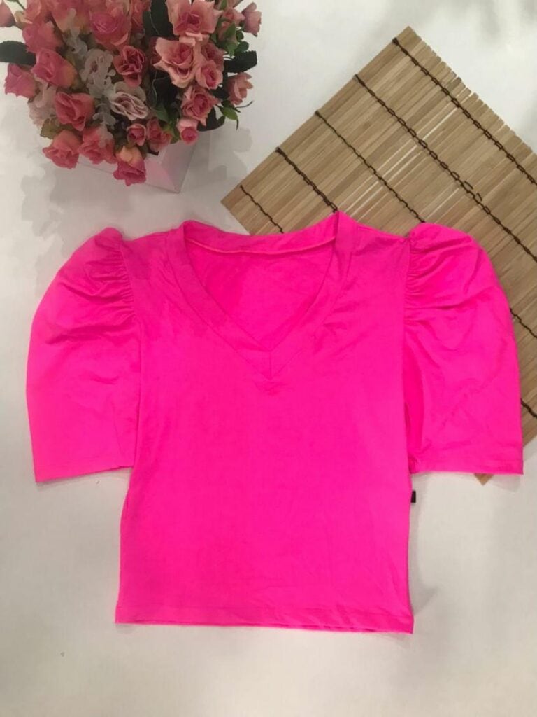 blusa júlia em poliamida manga princesa decote v blusa júlia em poliamida manga princesa decote v