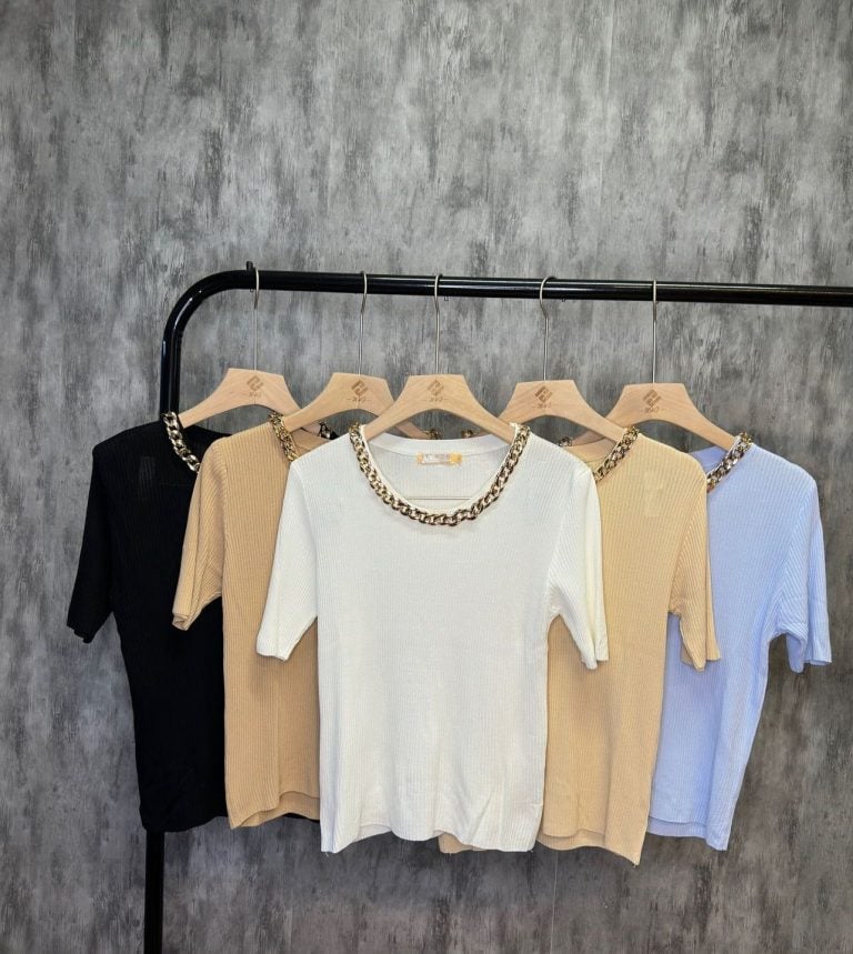 blusa canelada jasmin com corentes blusa canelada jasmin com corentes